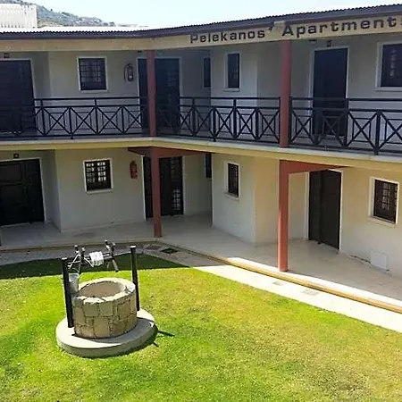 Pelekanos Aparthotel
