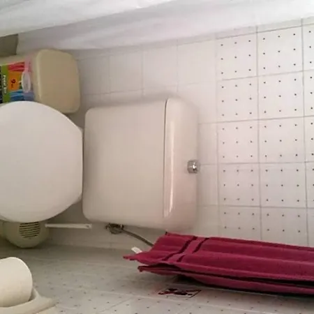 Pelekanos Aparthotel