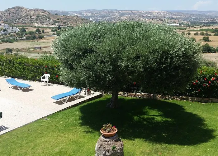 Pelekanos Apartahotel